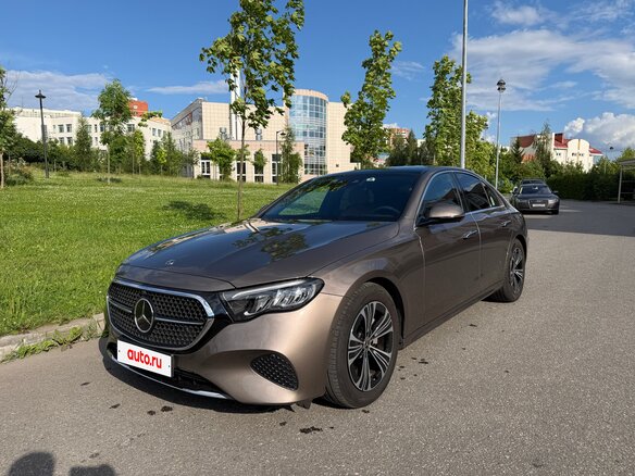 2024 Mercedes-Benz E-Класс 200 VI (W214, S214), коричневый, 6200000 рублей - вид 2