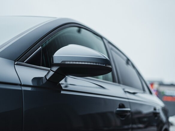 2017 Audi A4 V (B9), чёрный - вид 23