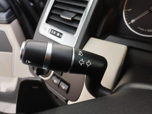 2011 Land Rover Range Rover Sport I Рестайлинг, синий, 1640000 рублей - вид 33