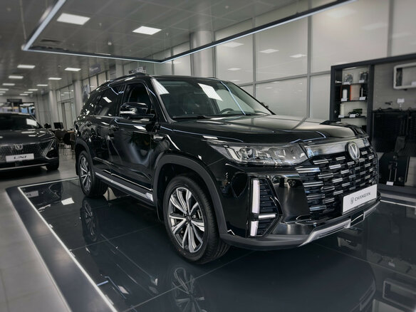 2025 Changan CS95 I Рестайлинг 2, чёрный, 4929900 рублей