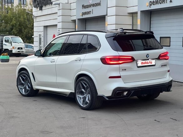 2021 BMW X5 M50d IV (G05/G18), белый, 9000000 рублей - вид 6