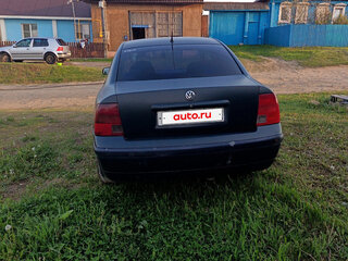 1998 Volkswagen Passat B5, синий, 300000 рублей, вид 3