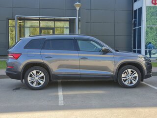 2020 Skoda Kodiaq I, серый, 2940000 рублей, вид 4