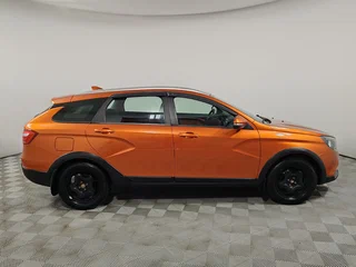 2019 Lada (ВАЗ) Vesta SW Cross I, оранжевый, 920000 рублей, вид 4