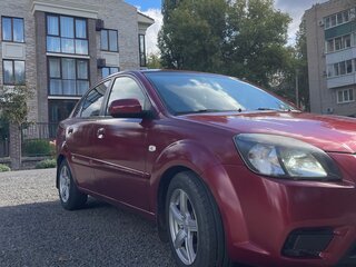 2011 Kia Rio II Рестайлинг, красный, 450000 рублей, вид 2