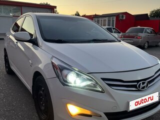 2016 Hyundai Solaris I Рестайлинг, белый, 700000 рублей, вид 2
