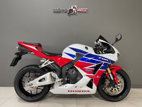 2014 Honda CBR 600RR, белый, 820000 рублей, вид 1