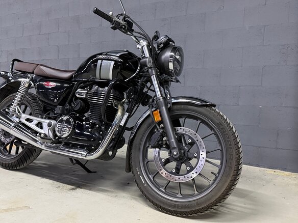 2023 Honda CB 350, чёрный, 490000 рублей - вид 8