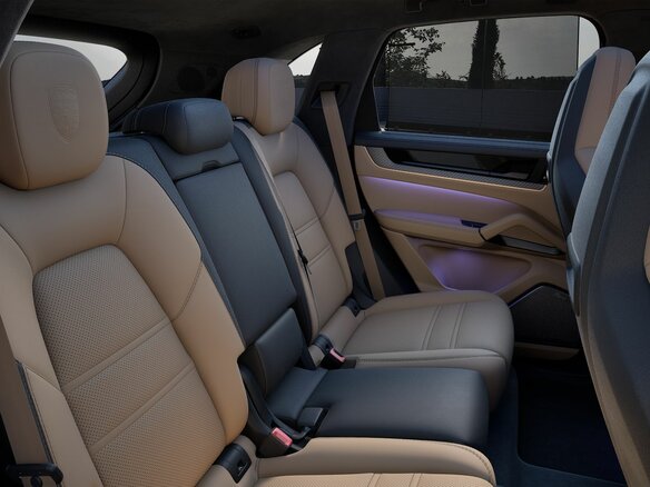 2026 Porsche Cayenne GTS III Рестайлинг, чёрный, 26201000 рублей - вид 12