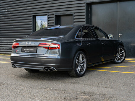 2015 Audi S8 III (D4) Рестайлинг, серый, 6750000 рублей, вид 5