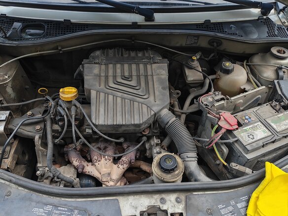 2013 Renault Logan I Рестайлинг, бежевый, 420000 рублей - вид 20