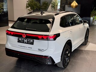 2026 Volkswagen Tiguan L Pro III (China Market), белый, 4850000 рублей, вид 5