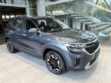2026 Kia Seltos I Рестайлинг, серый, 3050000 рублей, вид 3