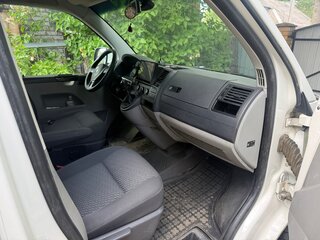 2014 Volkswagen Caravelle T5 Рестайлинг, белый, 1900000 рублей, вид 5