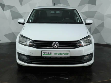 2016 Volkswagen Polo V Рестайлинг, белый, 849000 рублей, вид 2