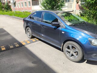 2011 Volkswagen Polo V, синий, 500000 рублей, вид 4
