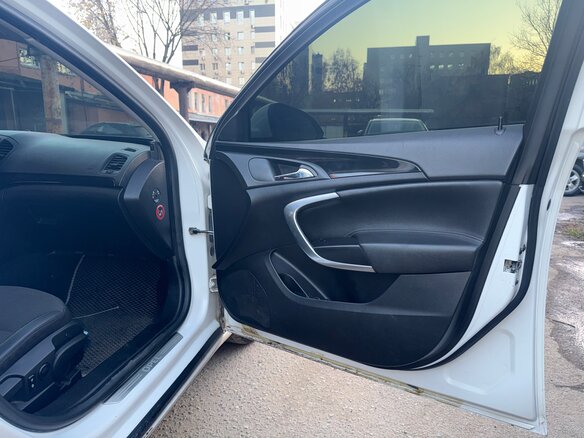 2011 Opel Insignia I, белый, 615000 рублей - вид 13