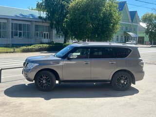 2011 Nissan Patrol VI (Y62), серый, 1950000 рублей, вид 4