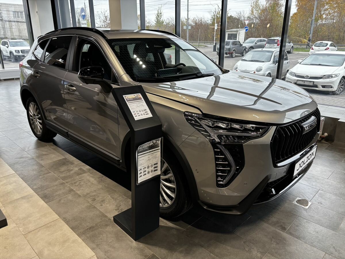 Открыть фотографии: Haval Jolion I Рестайлинг