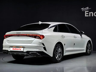 2022 Kia K5 III, белый, 2160000 рублей, вид 4
