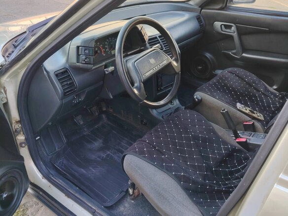 2006 Lada (ВАЗ) 2110, бежевый, 150000 рублей - вид 5