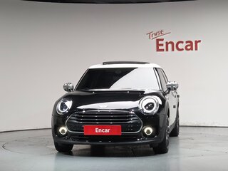 2022 Mini Clubman Cooper II Рестайлинг, чёрный, 1726000 рублей, вид 2