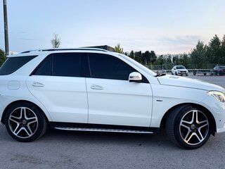 2013 Mercedes-Benz M-Класс 350 CDI III (W166), белый, 1850000 рублей, вид 3