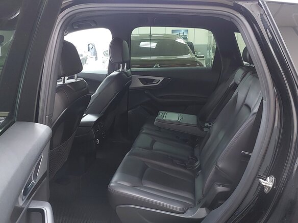 2016 Audi Q7 II (4M), чёрный, 3399000 рублей - вид 9