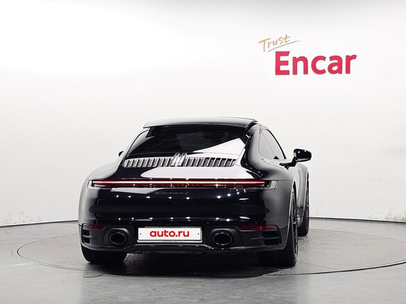 2022 Porsche 911 Carrera 4S VIII (992), чёрный - вид 4