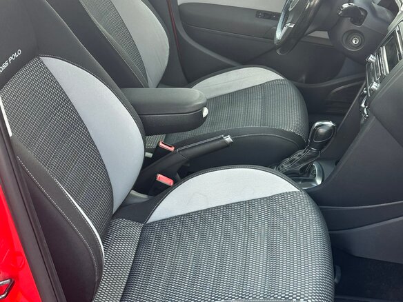 2012 Volkswagen Polo Cross V, красный - вид 6