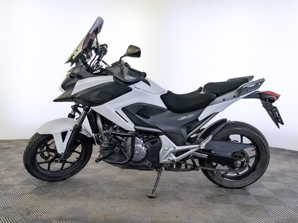 2013 Honda NC 700X, белый, 349000 рублей - вид 1