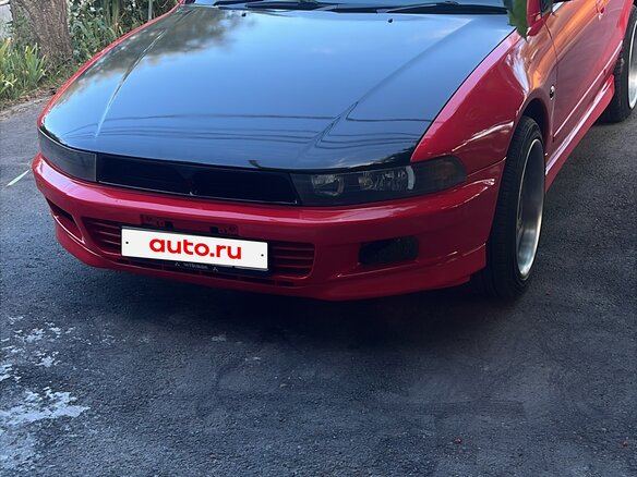 1998 Mitsubishi Legnum, красный, 550000 рублей - вид 2