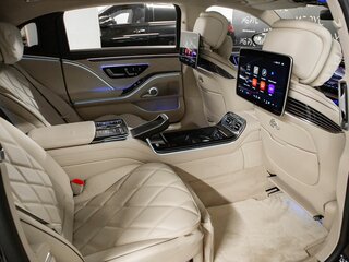2026 Mercedes-Benz Maybach S-Класс 580 II (Z223) Рестайлинг, чёрный, 47730000 рублей, вид 3