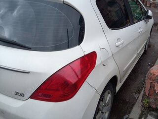 2013 Peugeot 308 I Рестайлинг, белый, 470000 рублей, вид 5