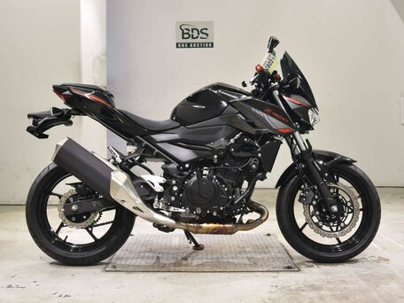 2025 Kawasaki Z 400, чёрный, 777000 рублей, вид 2