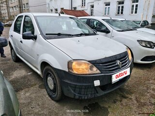 2014 Renault Logan I Рестайлинг, белый, 270000 рублей, вид 2