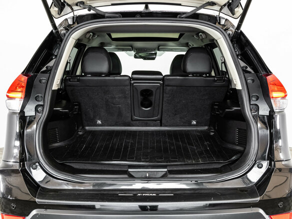 2020 Nissan X-Trail III Рестайлинг, чёрный - вид 25