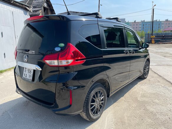 2019 Honda Freed II Рестайлинг, чёрный, 1700000 рублей - вид 5