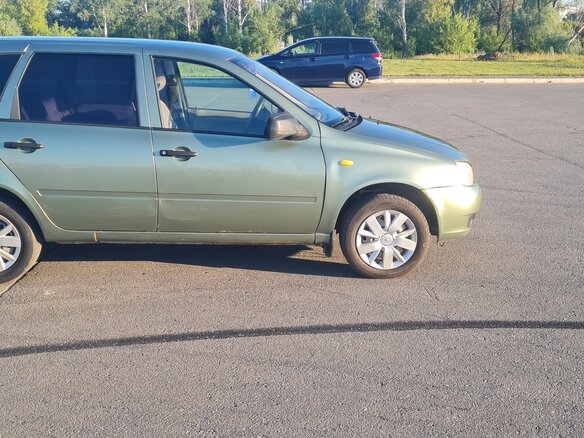 2009 Lada (ВАЗ) Kalina I, зелёный, 180000 рублей