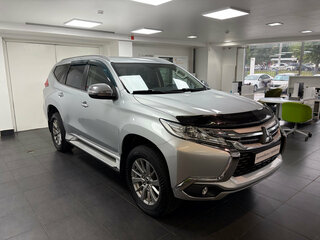 2019 Mitsubishi Pajero Sport III, серебристый, 2265000 рублей, вид 3