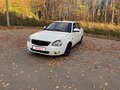2013 Lada (ВАЗ) Priora I Рестайлинг, белый, 280000 рублей - вид 6