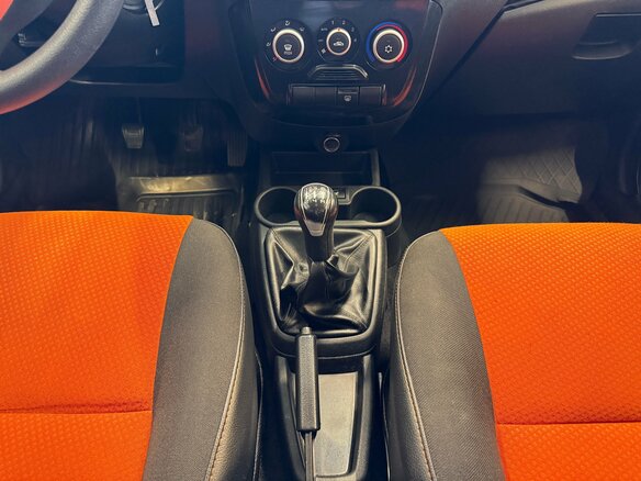 2015 Lada (ВАЗ) Kalina Cross II, белый - вид 12