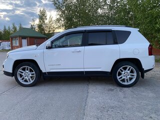 2013 Jeep Compass I Рестайлинг 2, белый, 1630000 рублей, вид 4