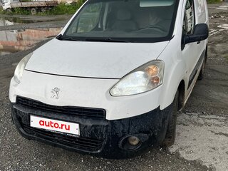 2012 Peugeot Partner II Рестайлинг, белый, 500000 рублей, вид 1