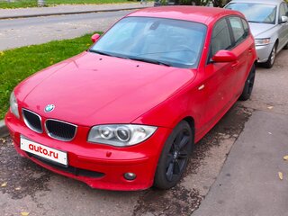 2006 BMW 1 серии 120i I (E81/E82/E87/E88), красный, 600000 рублей, вид 1
