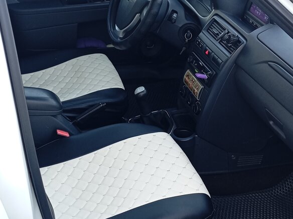2013 Lada (ВАЗ) Priora I Рестайлинг, белый, 360000 рублей - вид 14