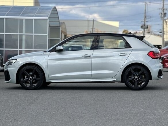 2025 Audi A1 citycarver II (GB), серебристый, 1400000 рублей - вид 7