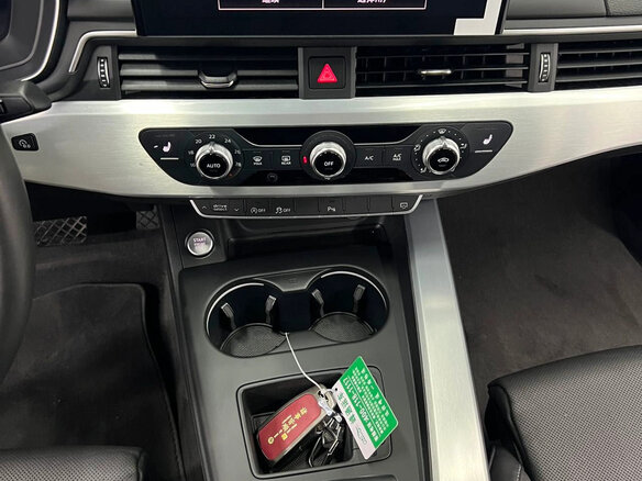 2021 Audi A4 35 TFSI Long V (B9) Рестайлинг, белый, 2431000 рублей - вид 10
