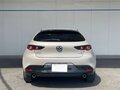 2022 Mazda 3 IV (BP), бежевый, 1163000 рублей - вид 3