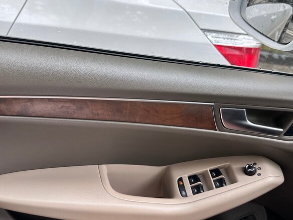 2012 Audi Q5 8tiptronic I (8R), белый, 1800000 рублей - вид 8